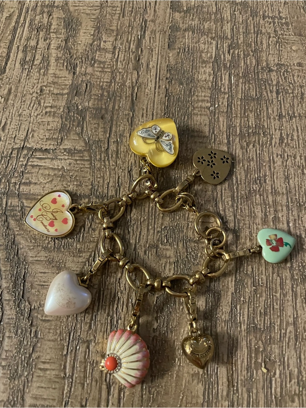 Vintage Y2K Juicy Couture charm bracelet includes RARE! clamshell charm